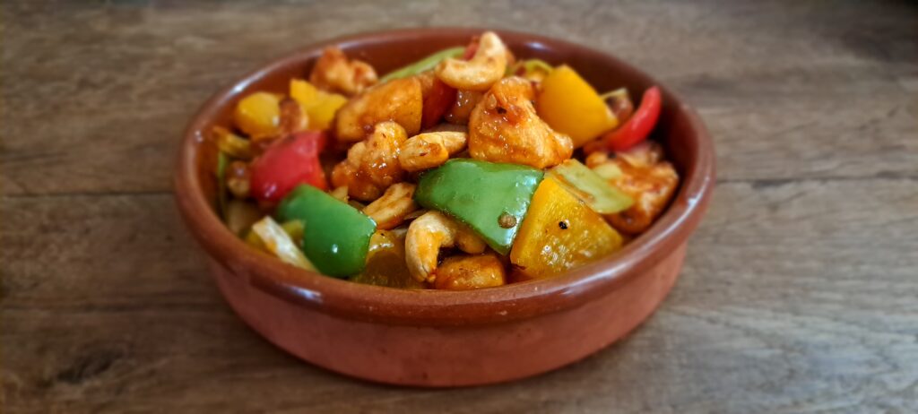 Poulet sauté aux noix de cajou (Kai Pad Met Mamuang)